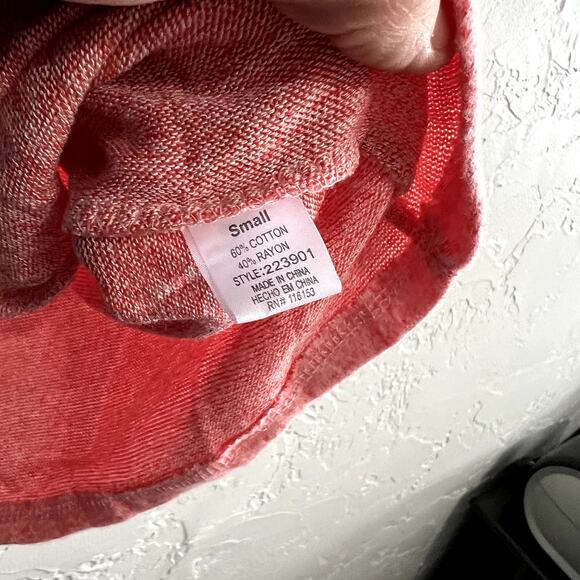 NWT Poof! pink twist v neck sweater womoens small preppy casual comfort cozy - Picture 5 of 8